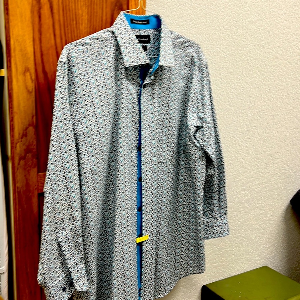Men’s floral dress shirt